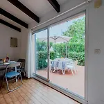Le Hameau Des Capellans-6 By Interhome 度假居 *